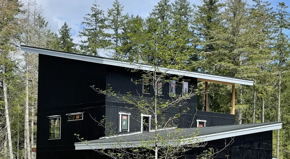 Slide of TR Roofing Company