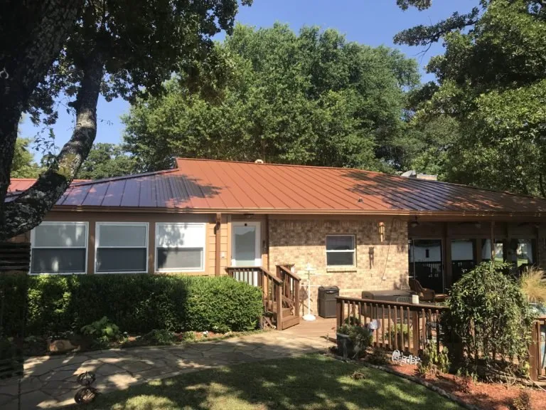 Licensed roof installation experts serving Trenton, TX - T&R Roofing