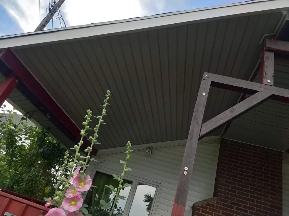 Slide of Tracy and Son Roofing and General Contracting