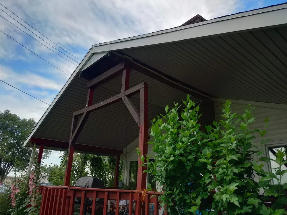 Slide of Tracy and Son Roofing and General Contracting