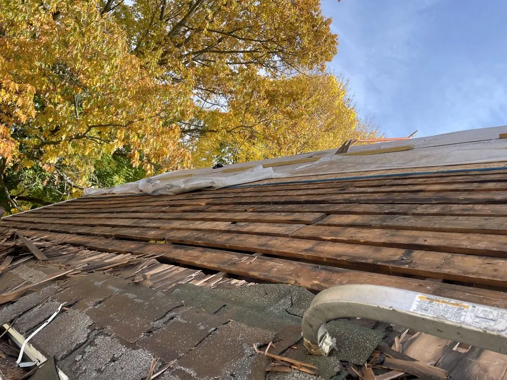 Slide of Tracy and Son Roofing and General Contracting