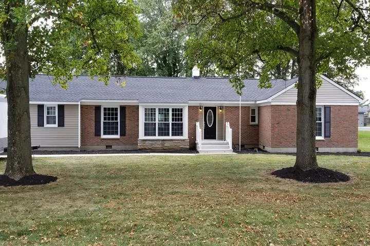 Slide of Tracy Roofing & Renovations