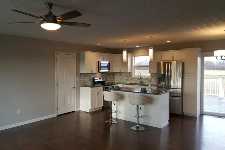 Slide of Tracy Roofing & Renovations