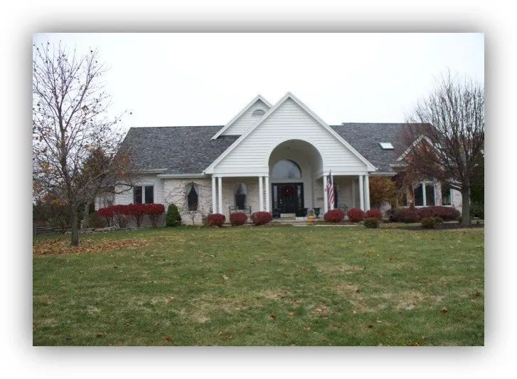 Expert flat roof repair same-day service across Monclova Township, OH - Trademark Exterior Solutions