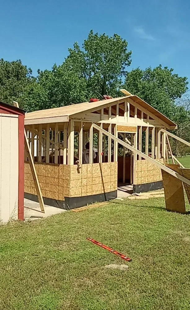 Expert roof leak repair for fast service in Jarratt, VA by Tradesman Center