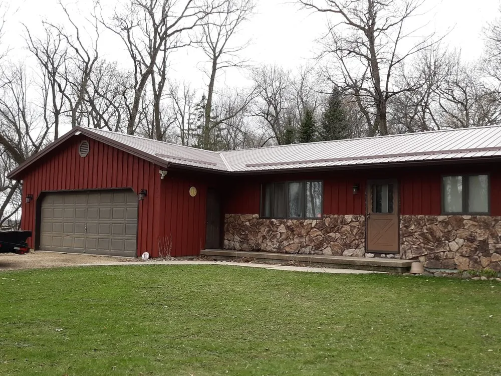 Slide of Tragers Seamless Gutters