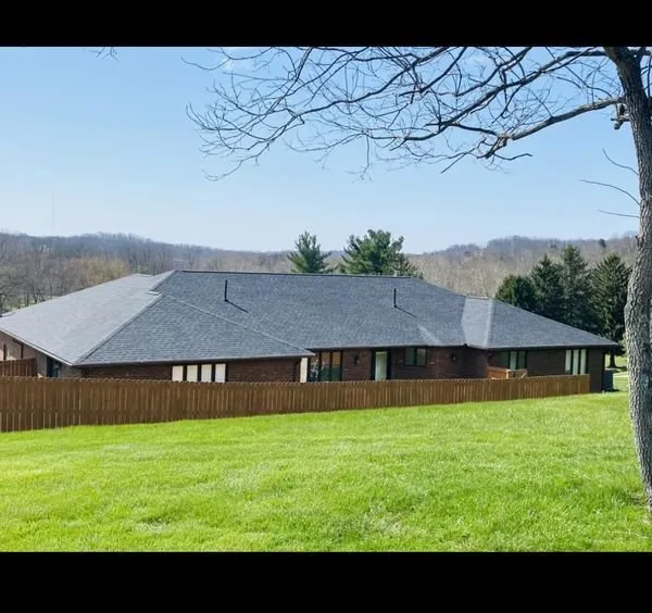 Slide of Traikoff Building
