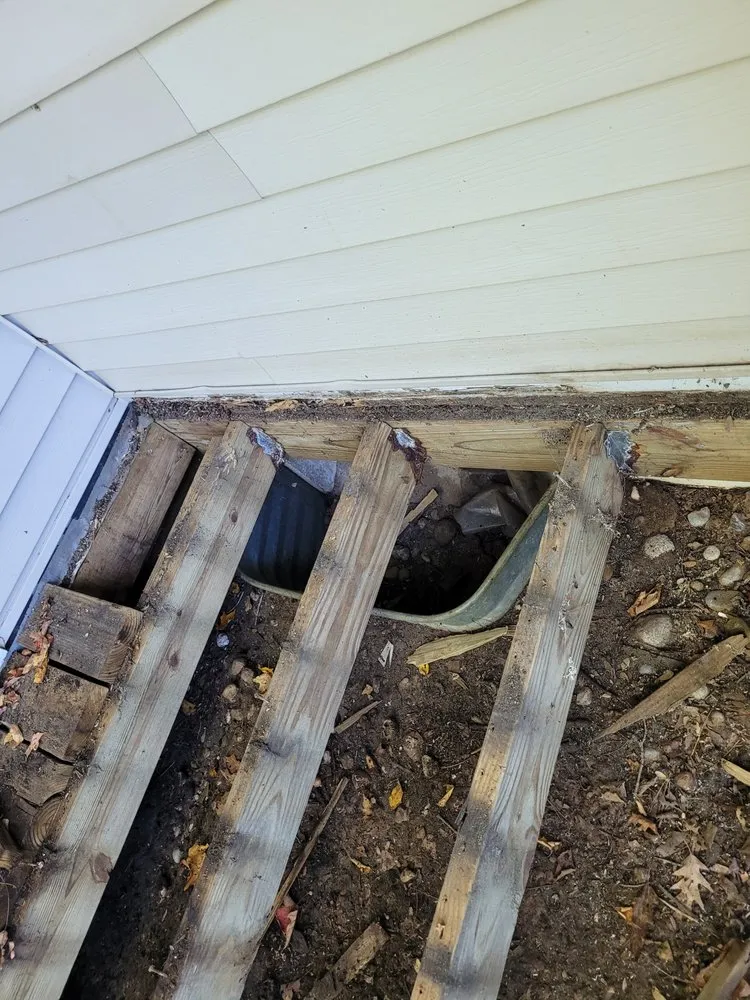 Top-rated roof repair in Lake Leelanau, MI by Traverse City Exteriors