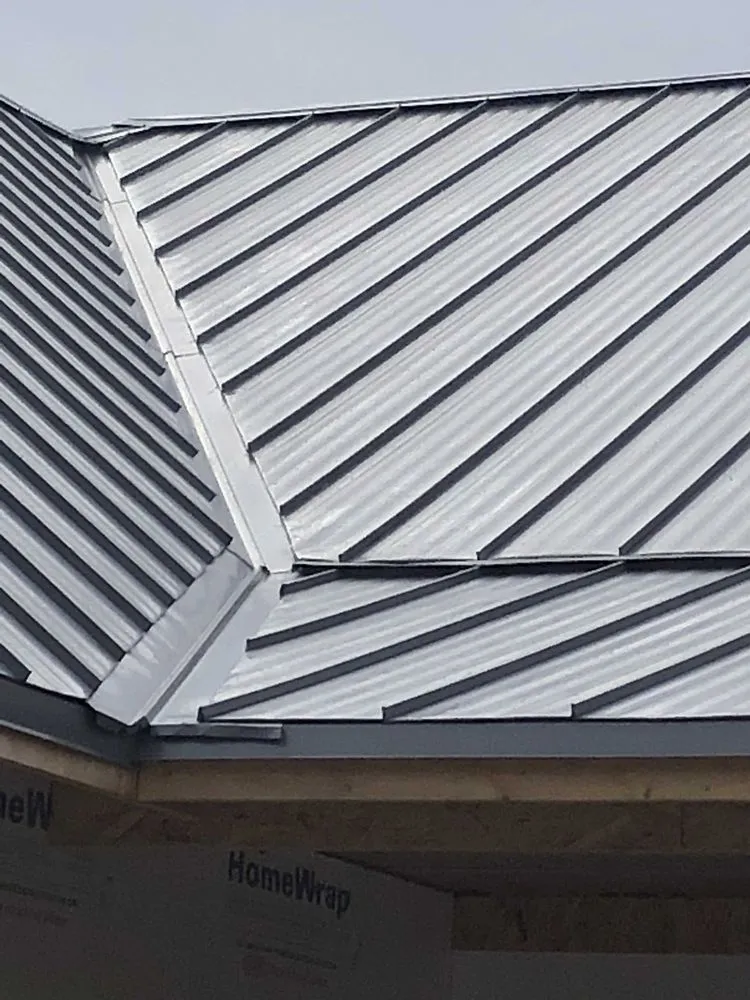 Slide of Travis Smith Roofing