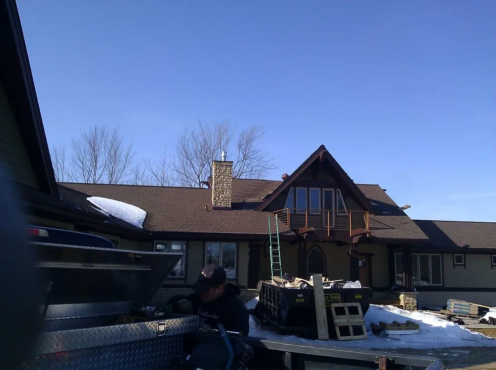 Slide of Travis Smith Roofing