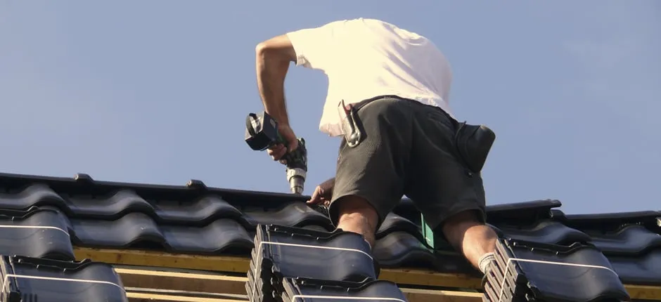 Slide of Travis Smith Roofing