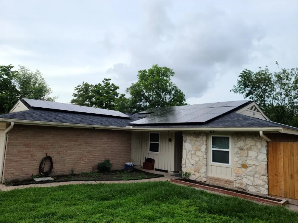 Slide of Travis the Solar Expert