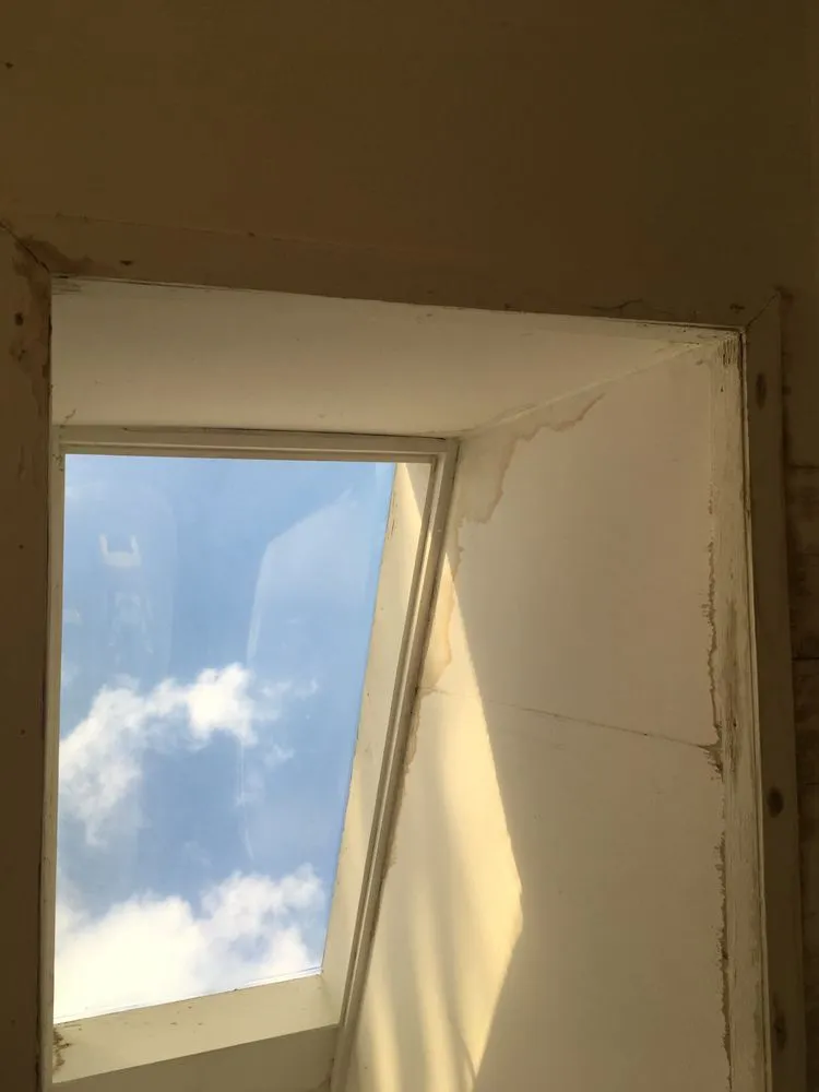 Slide of Treadlite Roofing