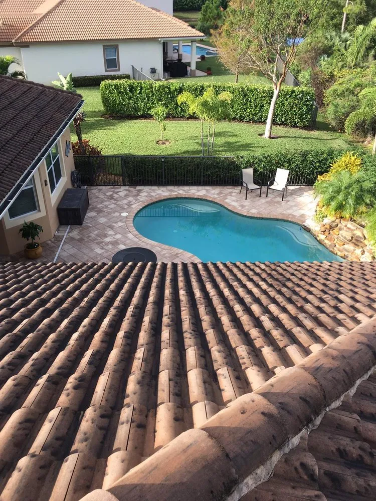 Slide of Treasure Coast Roof Cleaning Specialist
