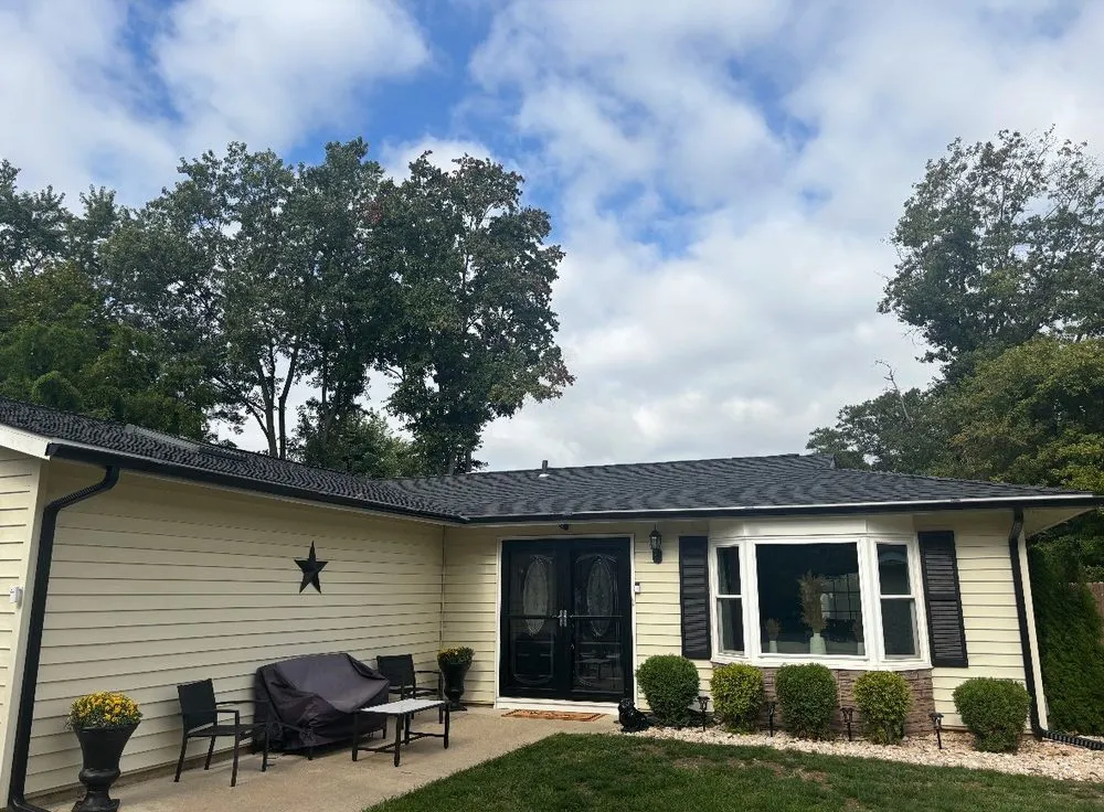 Slide of Trenton Roofing & Siding