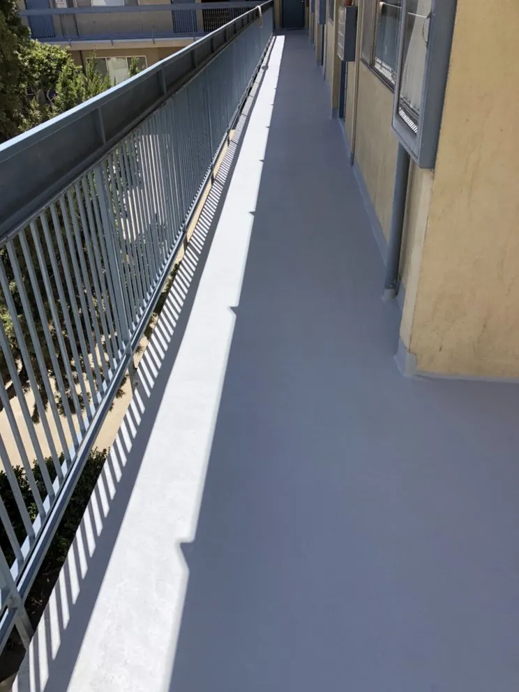 Slide of Tres Flores General Construction