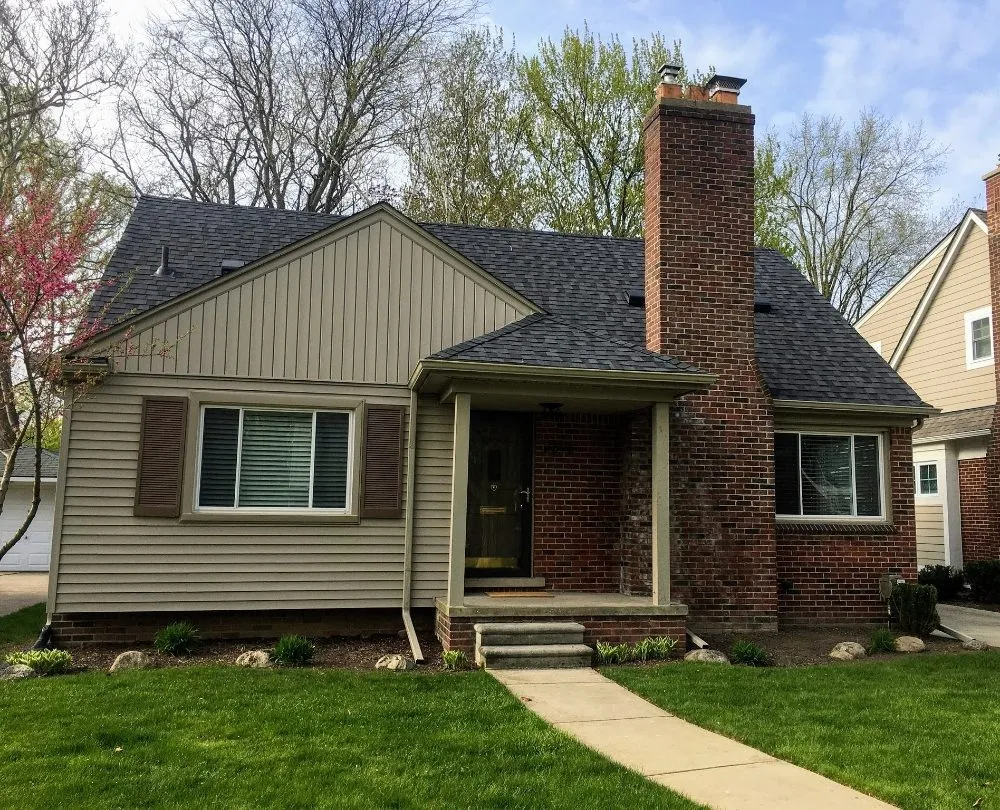 Slide of Tresnak Roofing