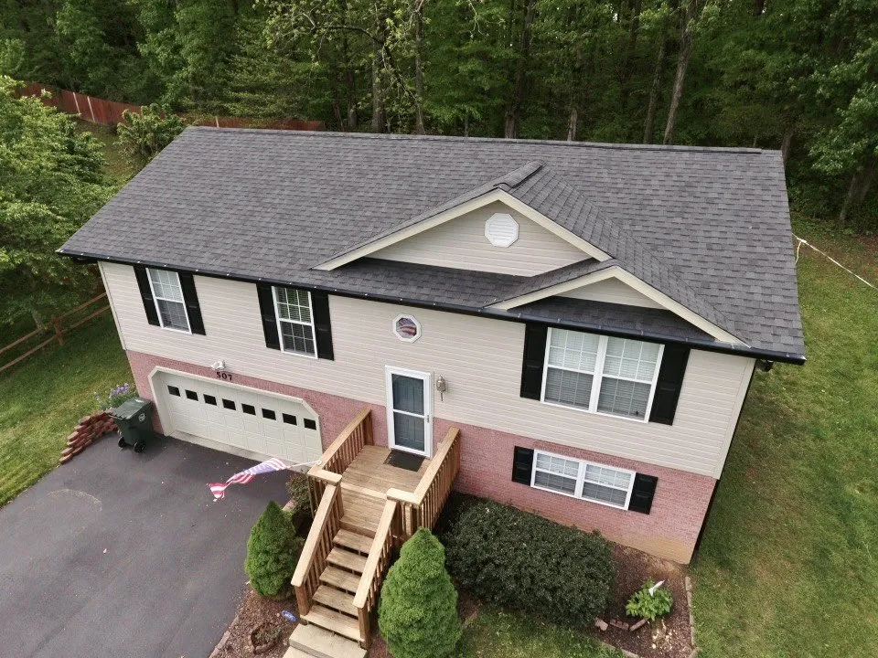 Slide of Tri-Cities Roofing