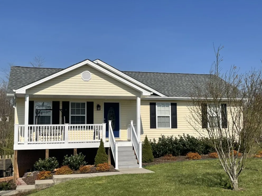 Slide of Tri-Cities Roofing