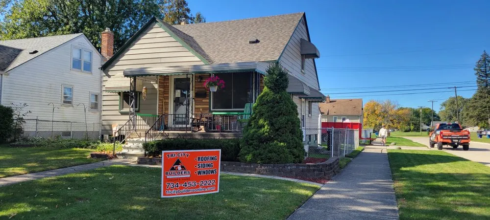 Slide of Tri City Builders