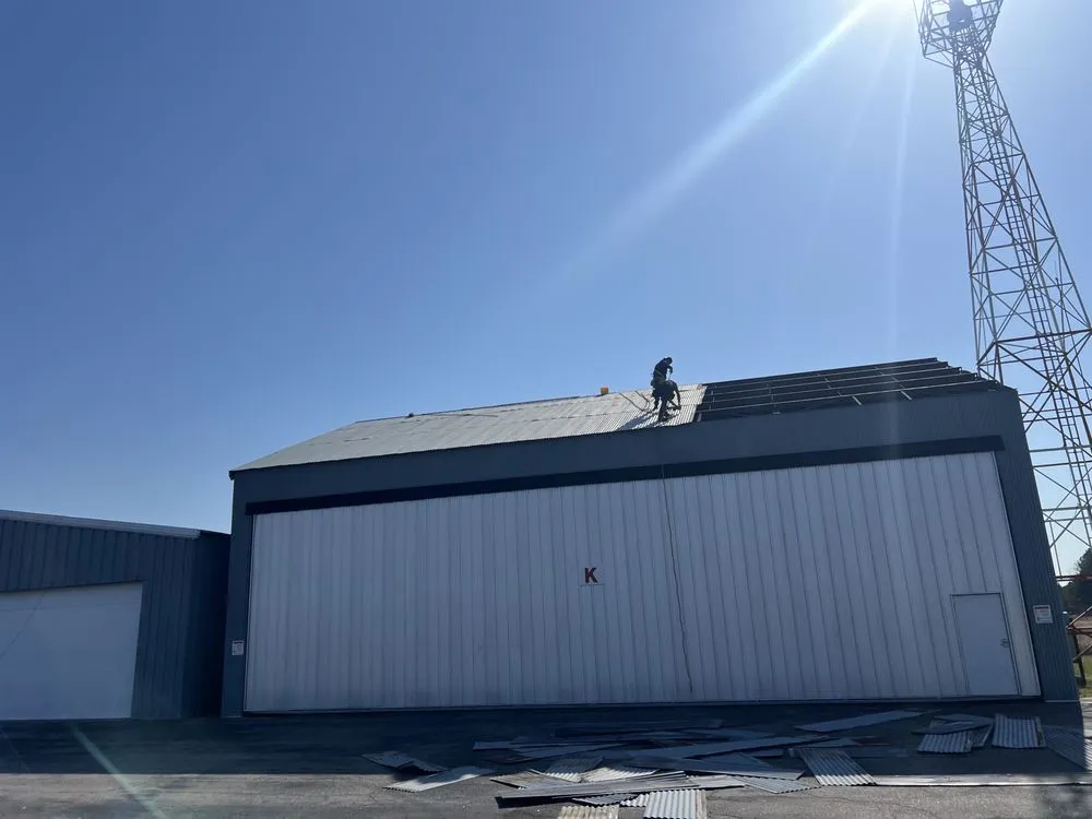 Slide of Tri City Maintenance and Roofing