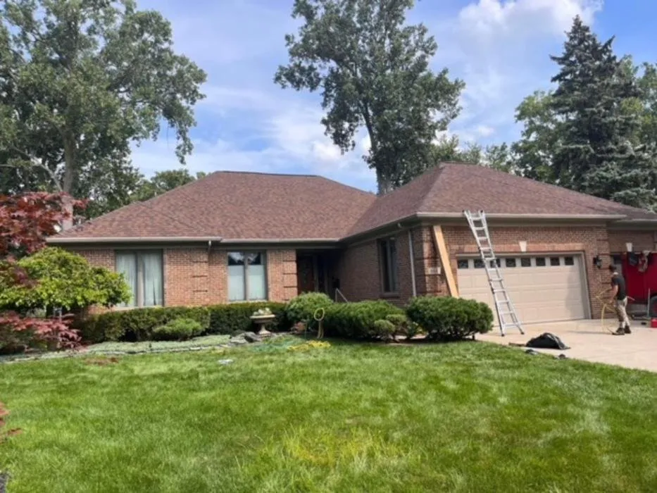 Slide of Tri-County Roofers