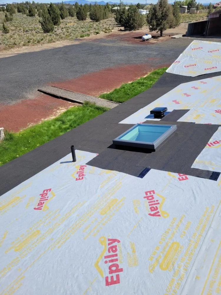 Slide of Tri-County Roofing