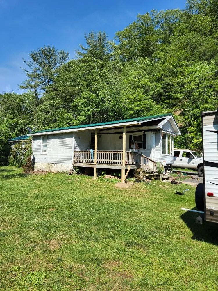 Slide of Tri Guys Restoration