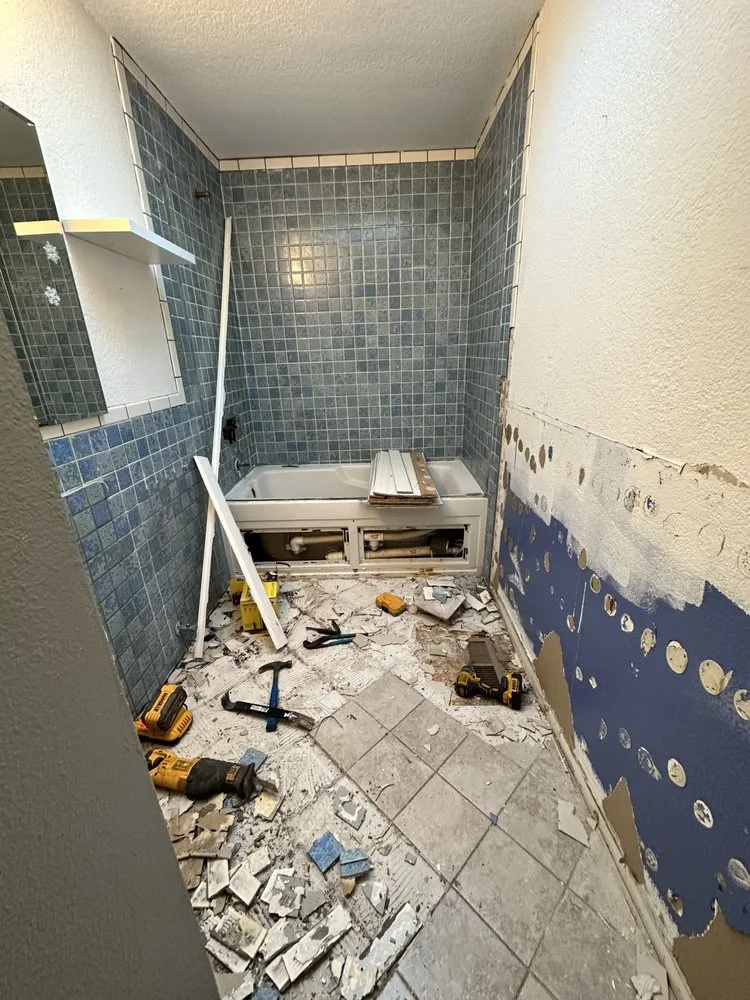 Slide of TRI Roofing