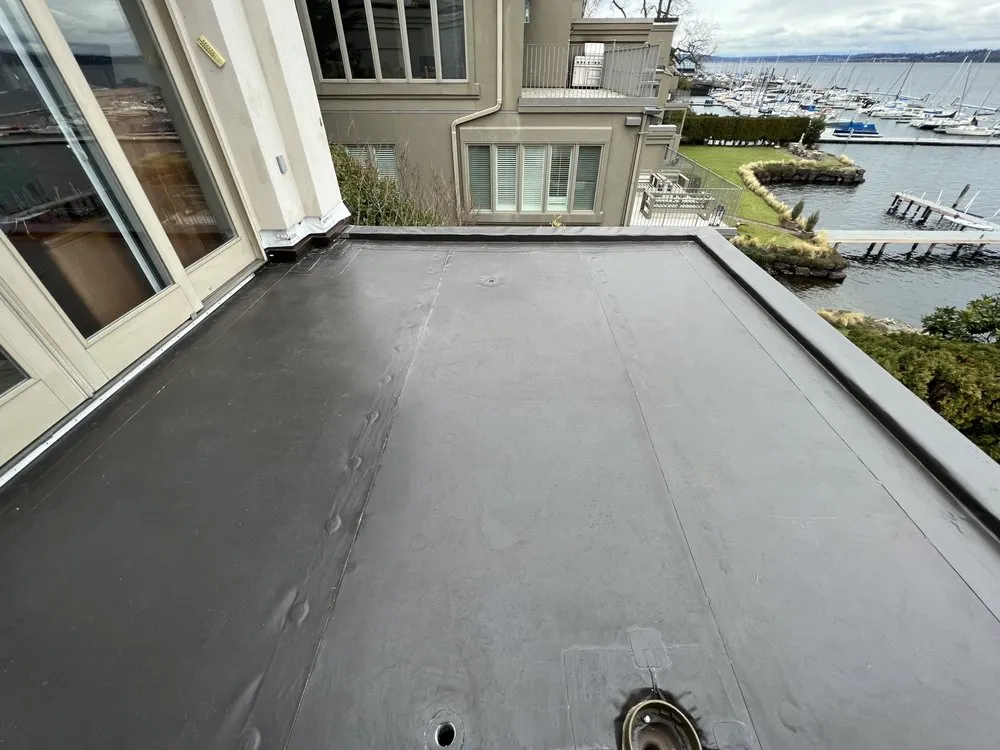 Slide of TRI Roofing