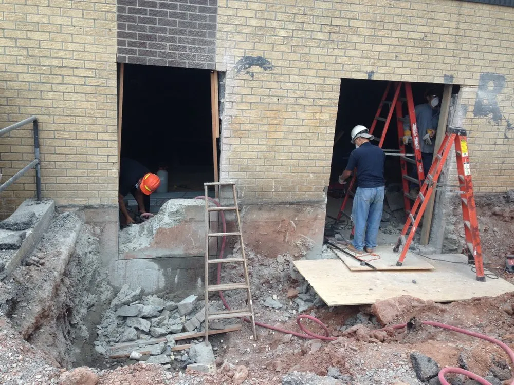 Slide of Tri-State General Construction