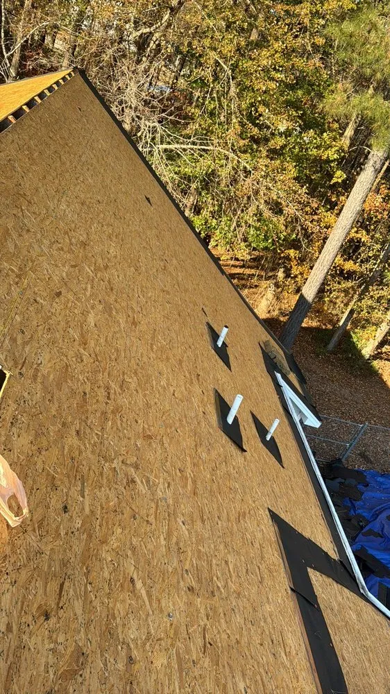 Slide of Triangle Elite Roofing