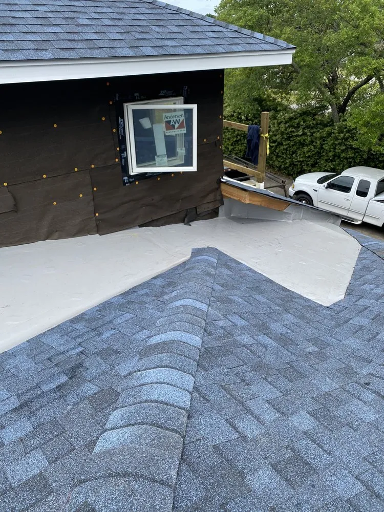 Slide of Triangle Elite Roofing