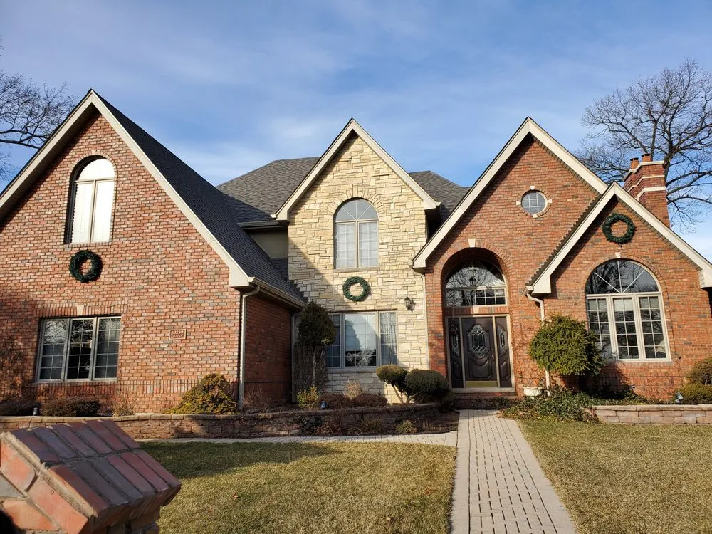 Slide of Trident Construction Group