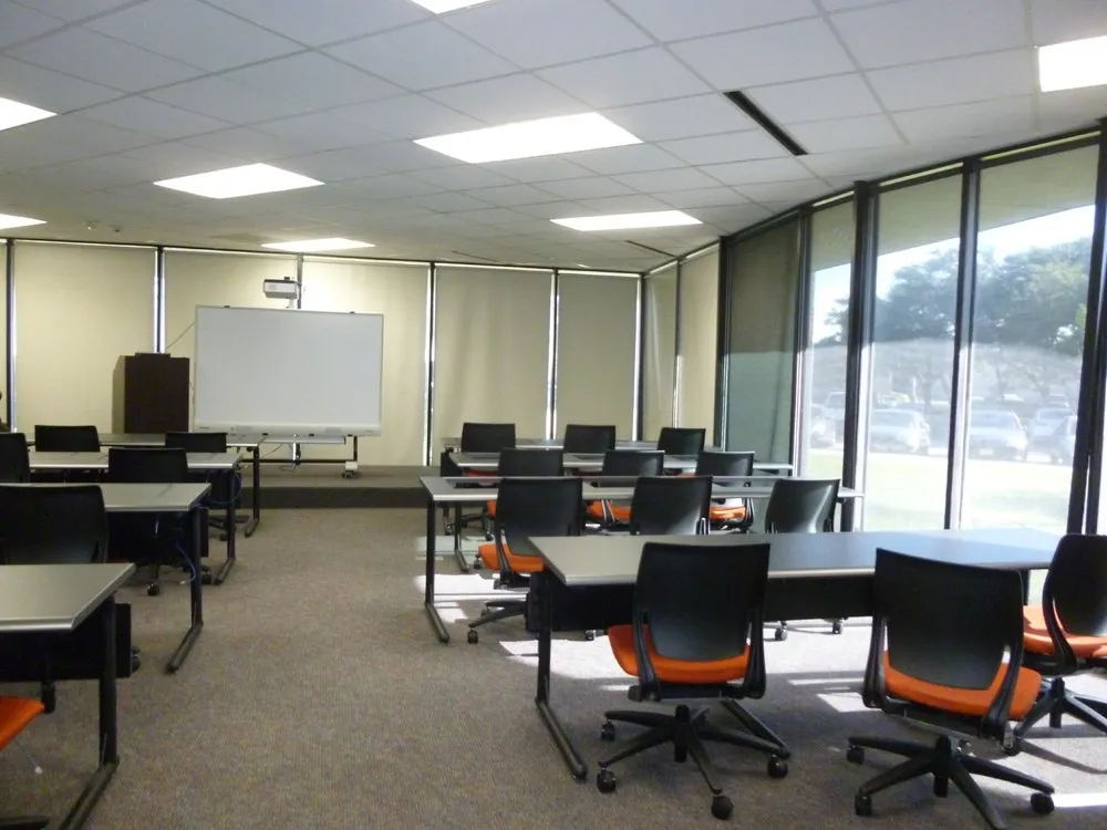 Slide of Trident General Contracting