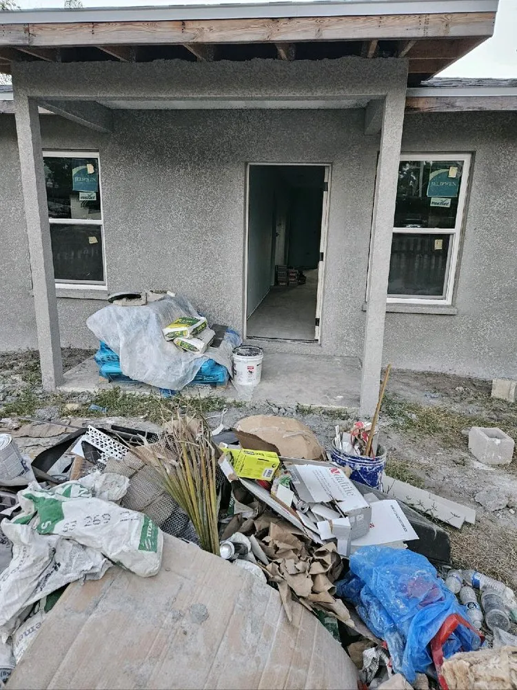 Slide of Triforce Contracting