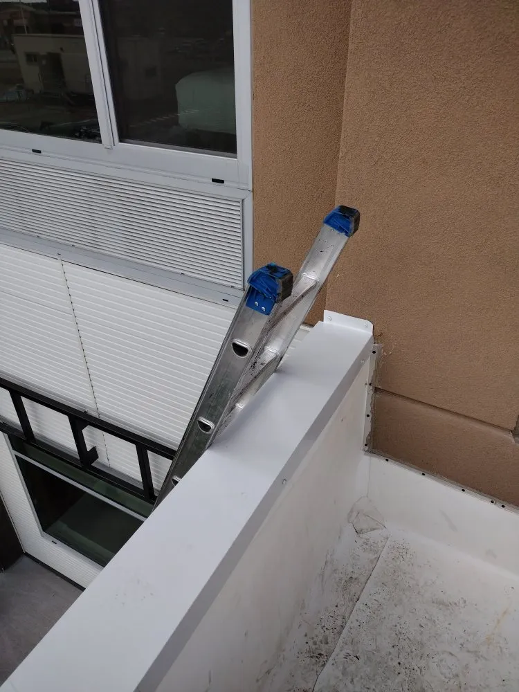 Slide of Trillo Roofing