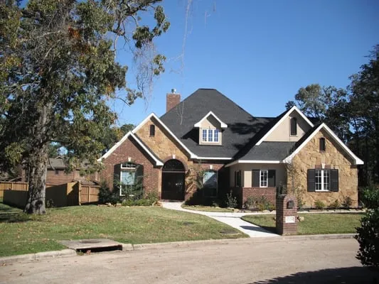 Trinity Roofing & General Contracting Logo