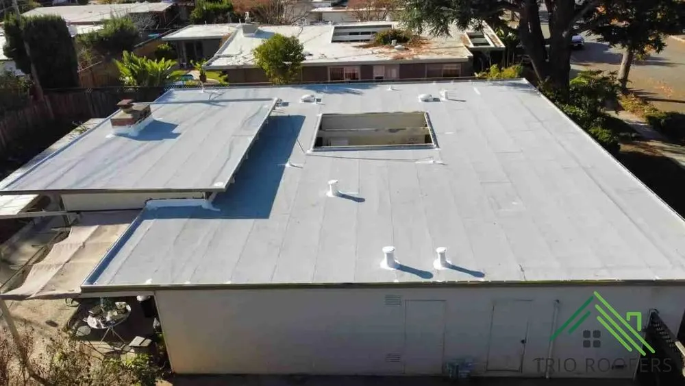 Slide of Trio Roofers