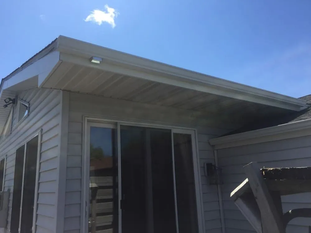 Slide of Triple GGG's Seamless Gutters