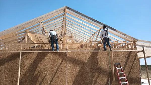 TRIPLE J Construction Services Logo