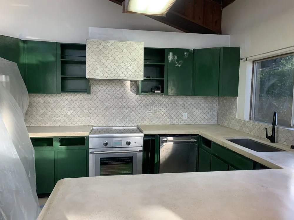 Slide of Triple L Contractor