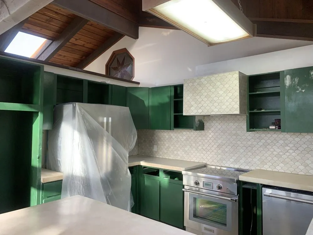 Slide of Triple L Contractor