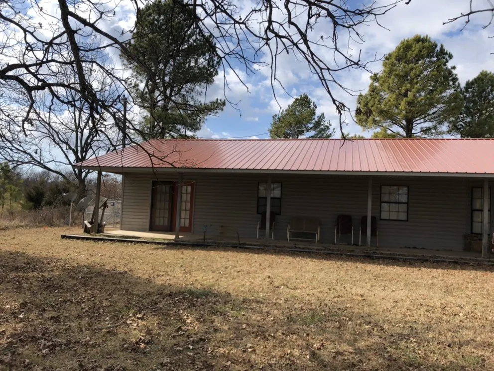 Top-rated residential roofing service near you in Allen, OK by Triple M Contracting