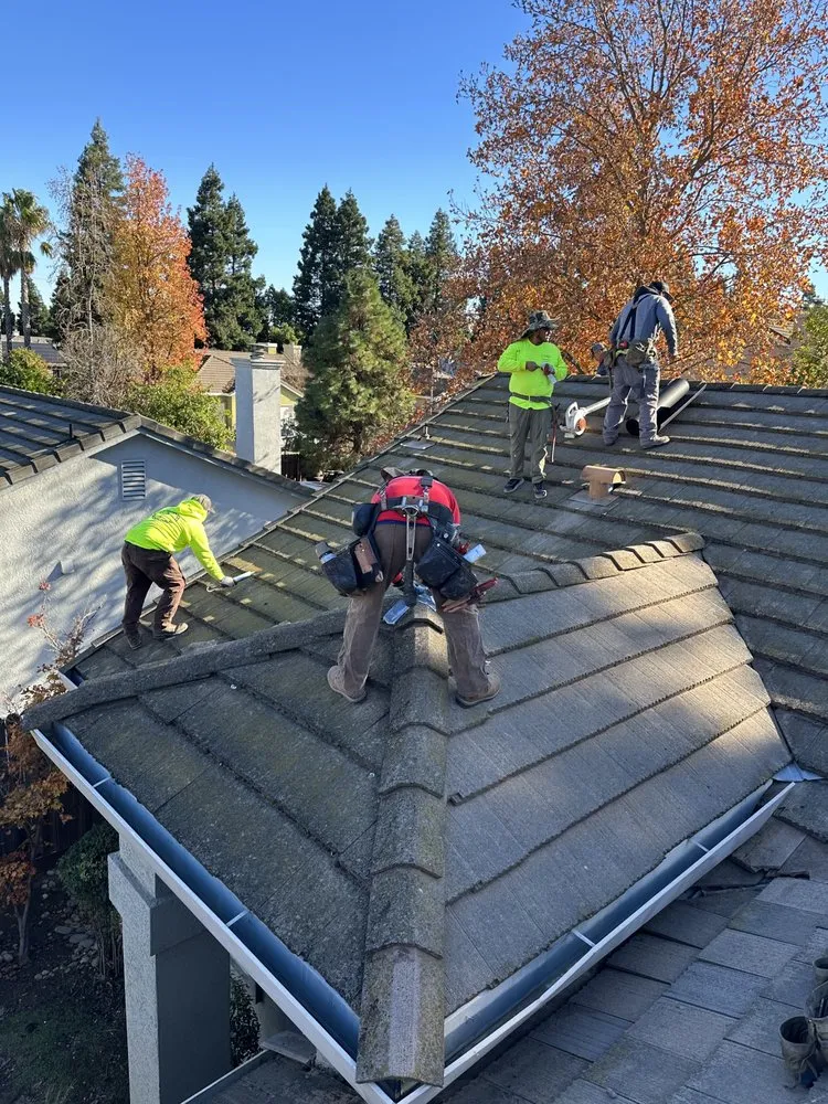 Slide of Triple R Roofing