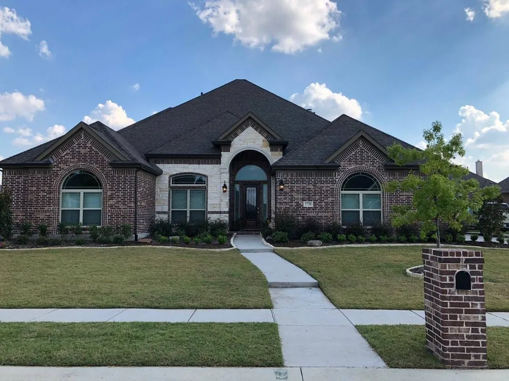 Slide of TriStar Quality Roofing