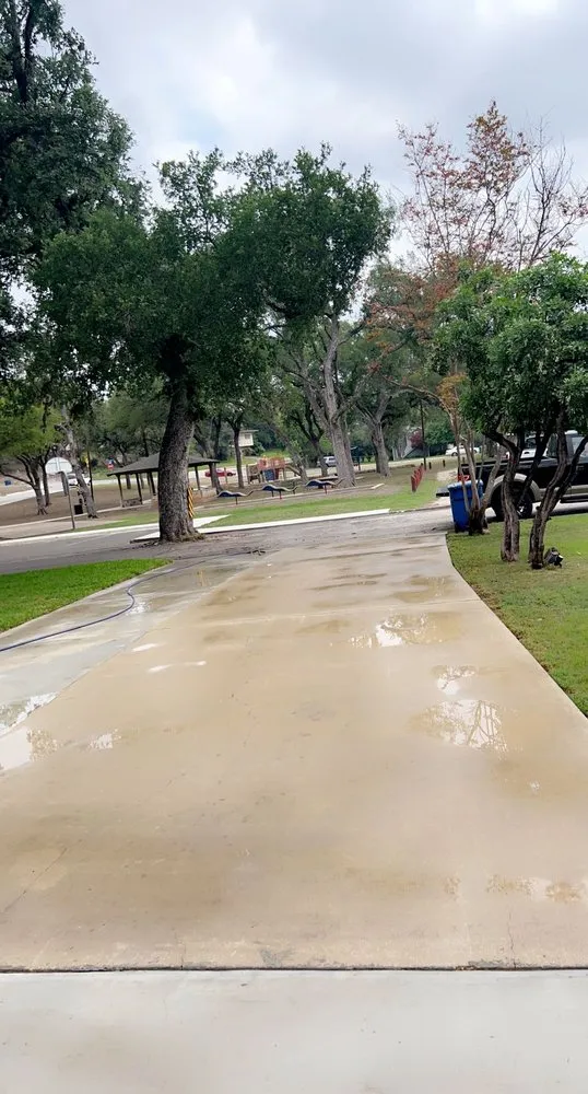 Expert roof installation for fast service across Mountain Home, TX - Triton Power Washing & Service |	 Dale's Power Washing