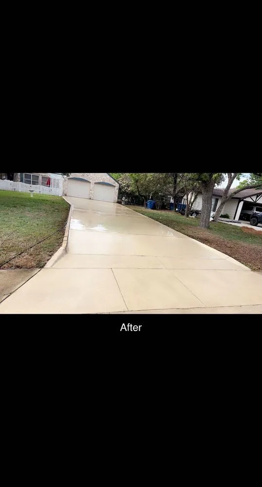 Top-rated roof inspection after storm damage across Mountain Home, TX - Triton Power Washing & Service |	 Dale's Power Washing