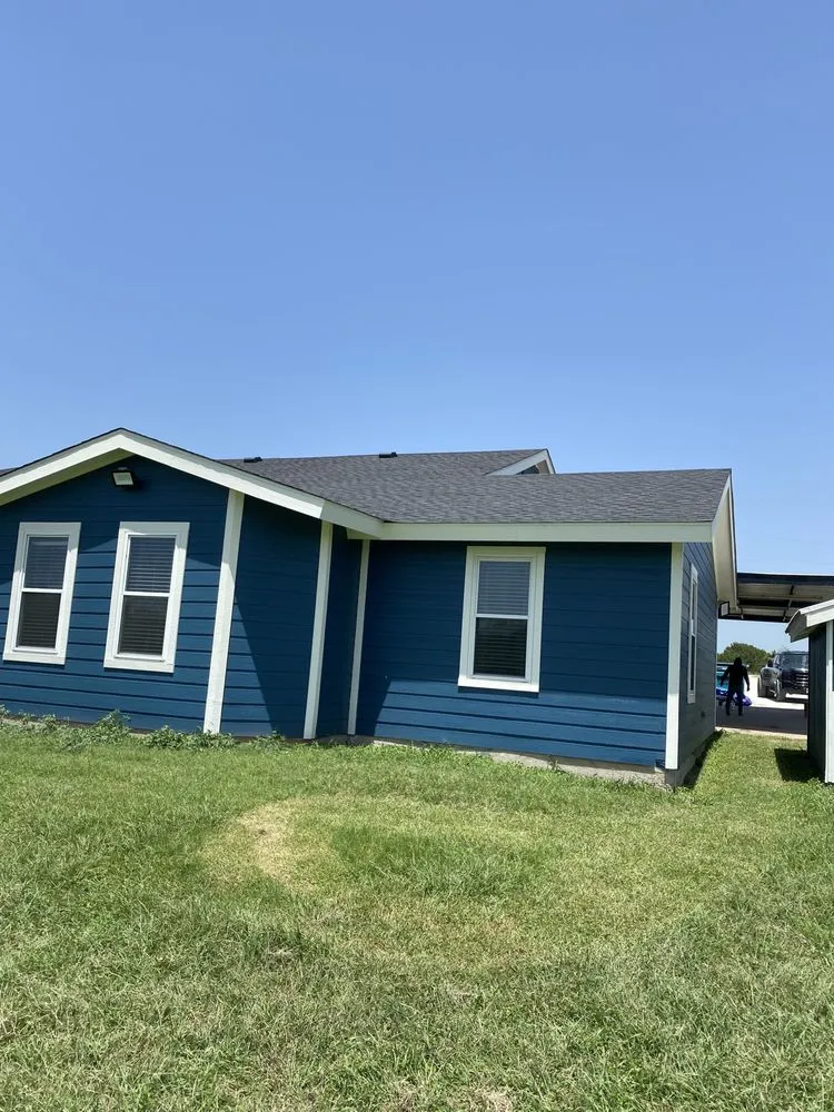 Trusted flat roof repair in Crawford, TX - TRL Construction