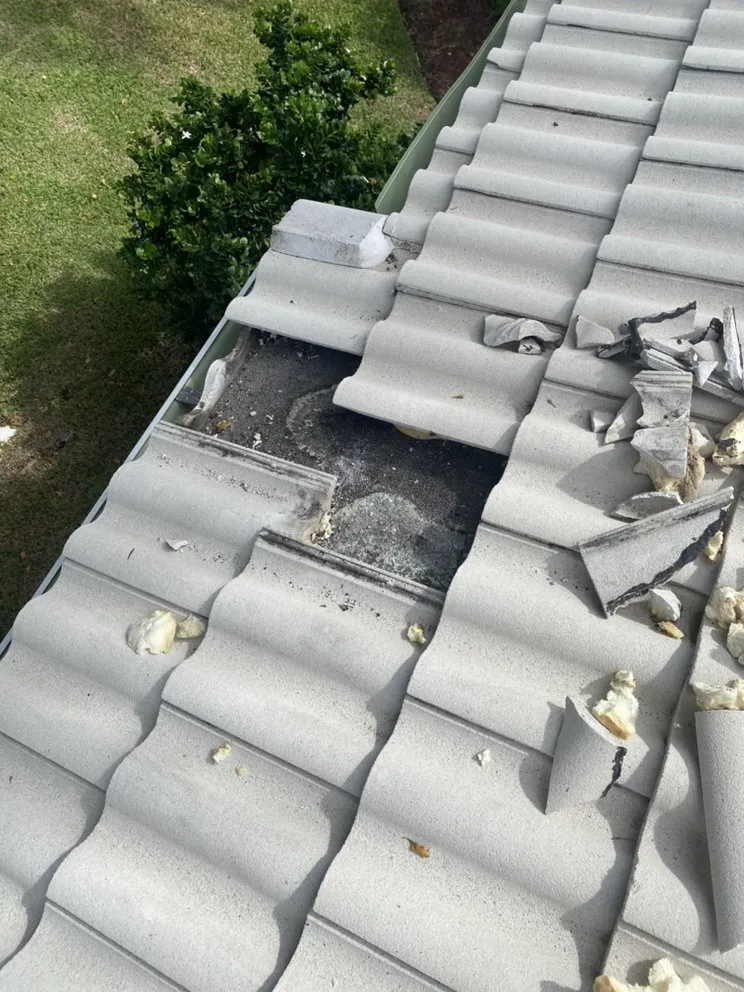 Slide of Tropical Roofing Services